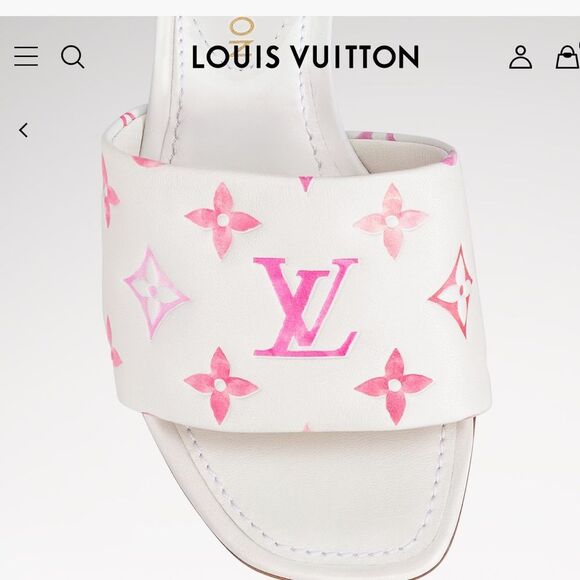 Lous Vuitton By The Pool
Revival Mule Heels - Picture 4 of 13